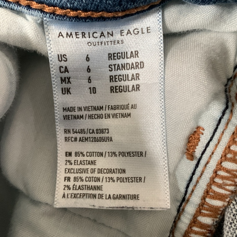 American Eagle cropped shorts size 6 - Picture 13 of 13